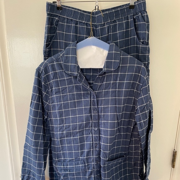 Women’s Size L Navy Flannel LAKE Pajamas - Picture 3 of 6